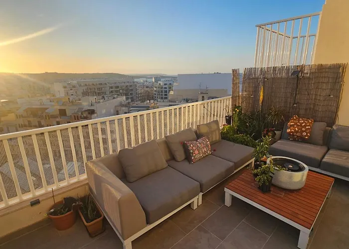 Sole Di Malta Panoramic View Penthouse