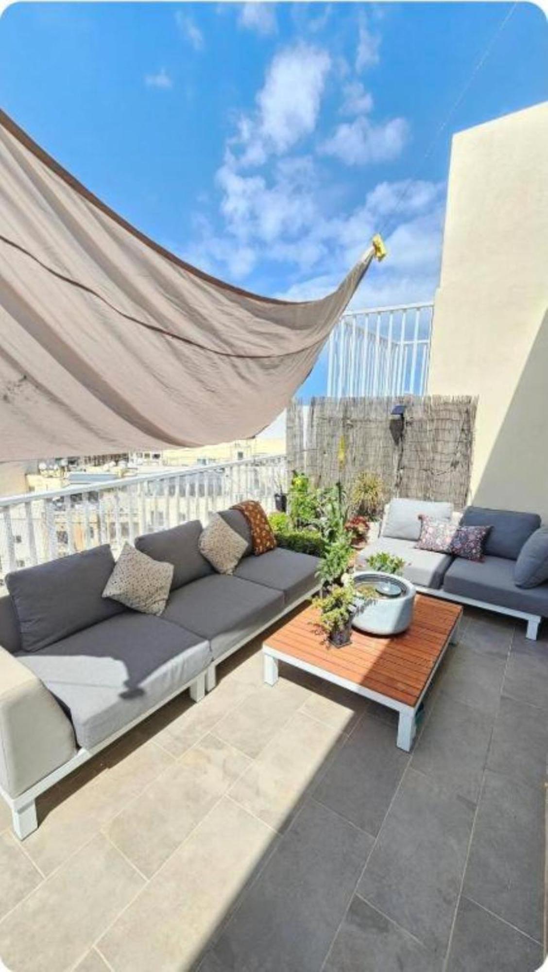 Sole Di Malta Panoramic View Penthouse Проживание в семье *